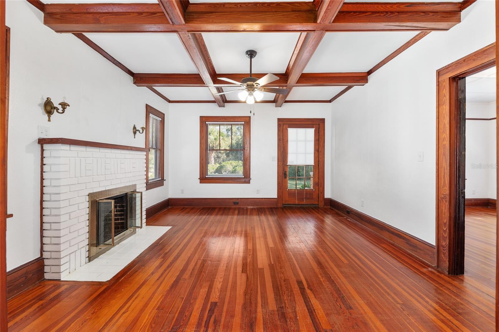 Image 15 of 100 For 15670 Highway 25