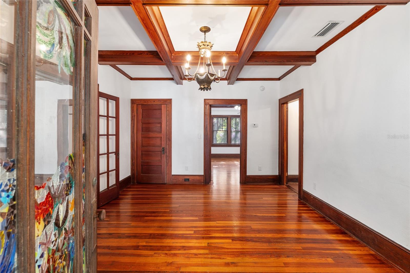 Image 17 of 100 For 15670 Highway 25