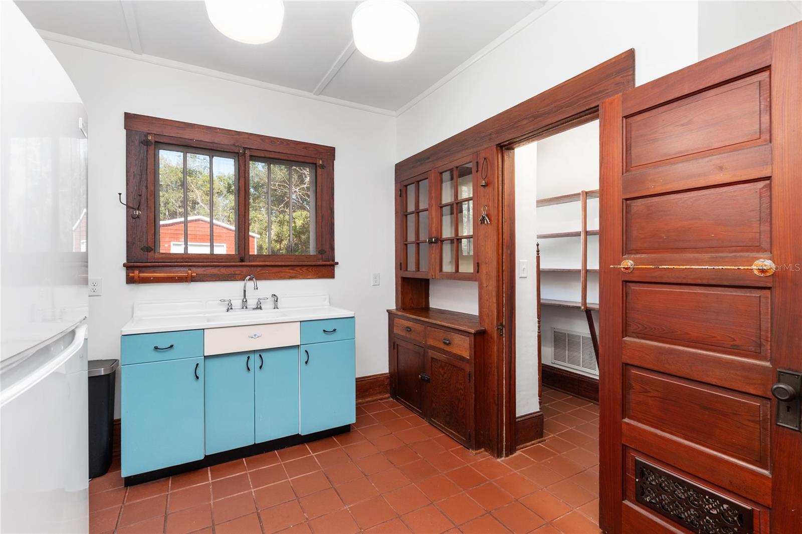 Image 23 of 100 For 15670 Highway 25