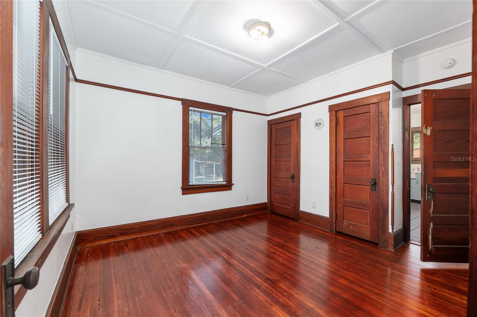 Image 39 of 100 For 15670 Highway 25