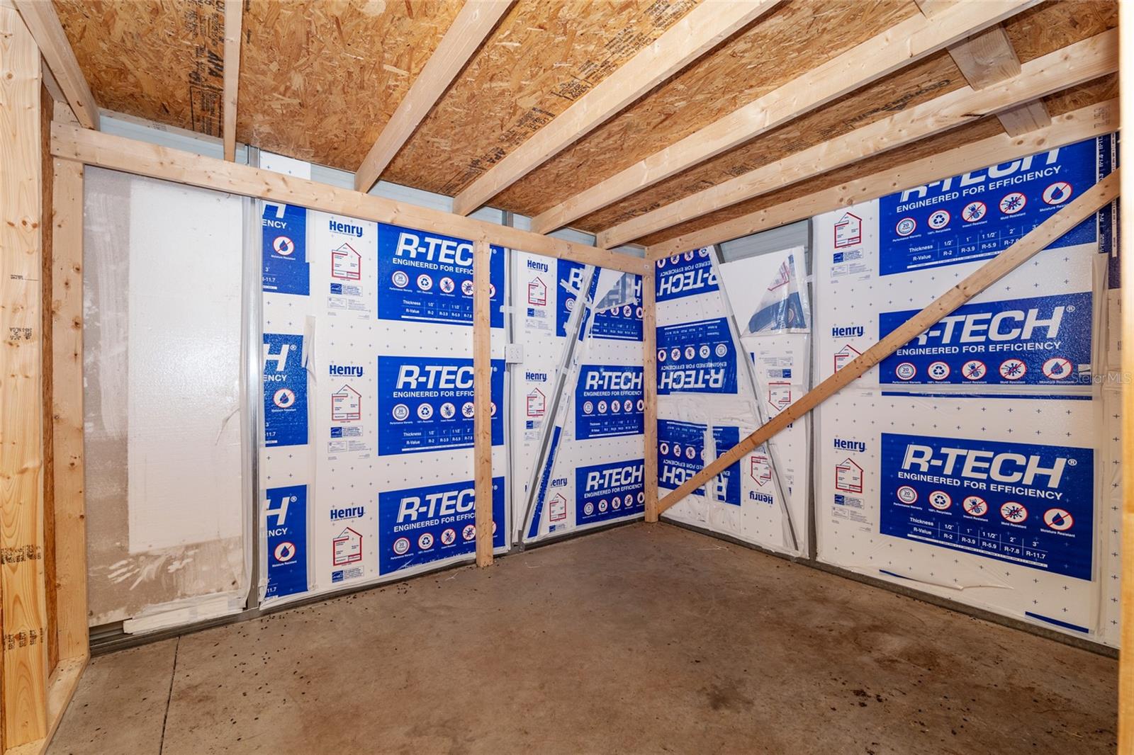 Image 51 of 100 For 15670 Highway 25