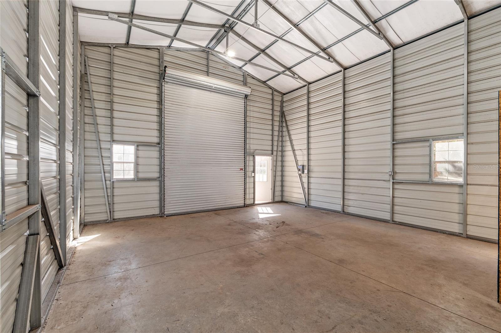 Image 52 of 100 For 15670 Highway 25