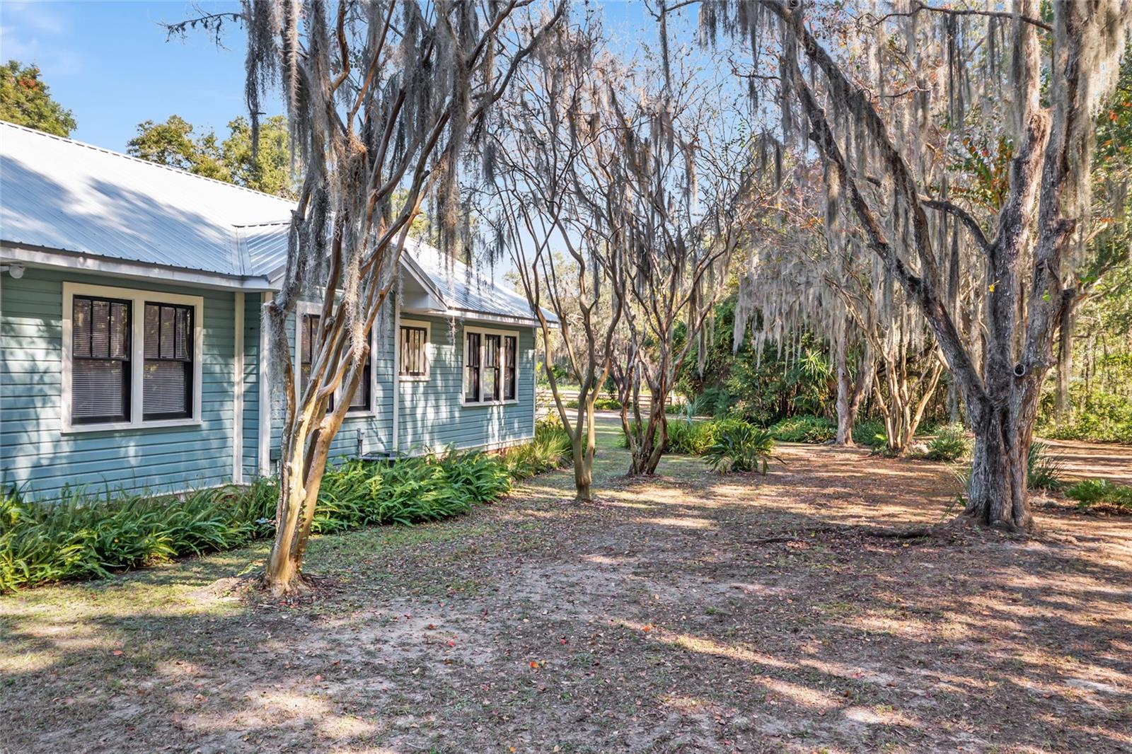 Image 62 of 100 For 15670 Highway 25