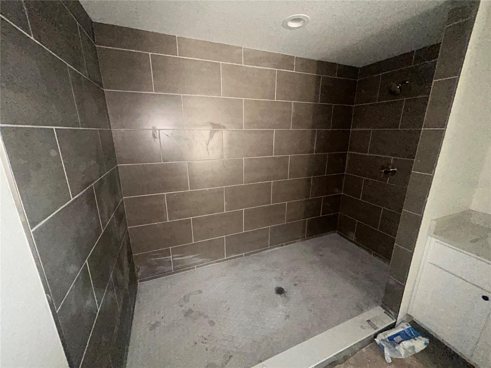 Image 3 of 14 For 23395 Anchor Blvd