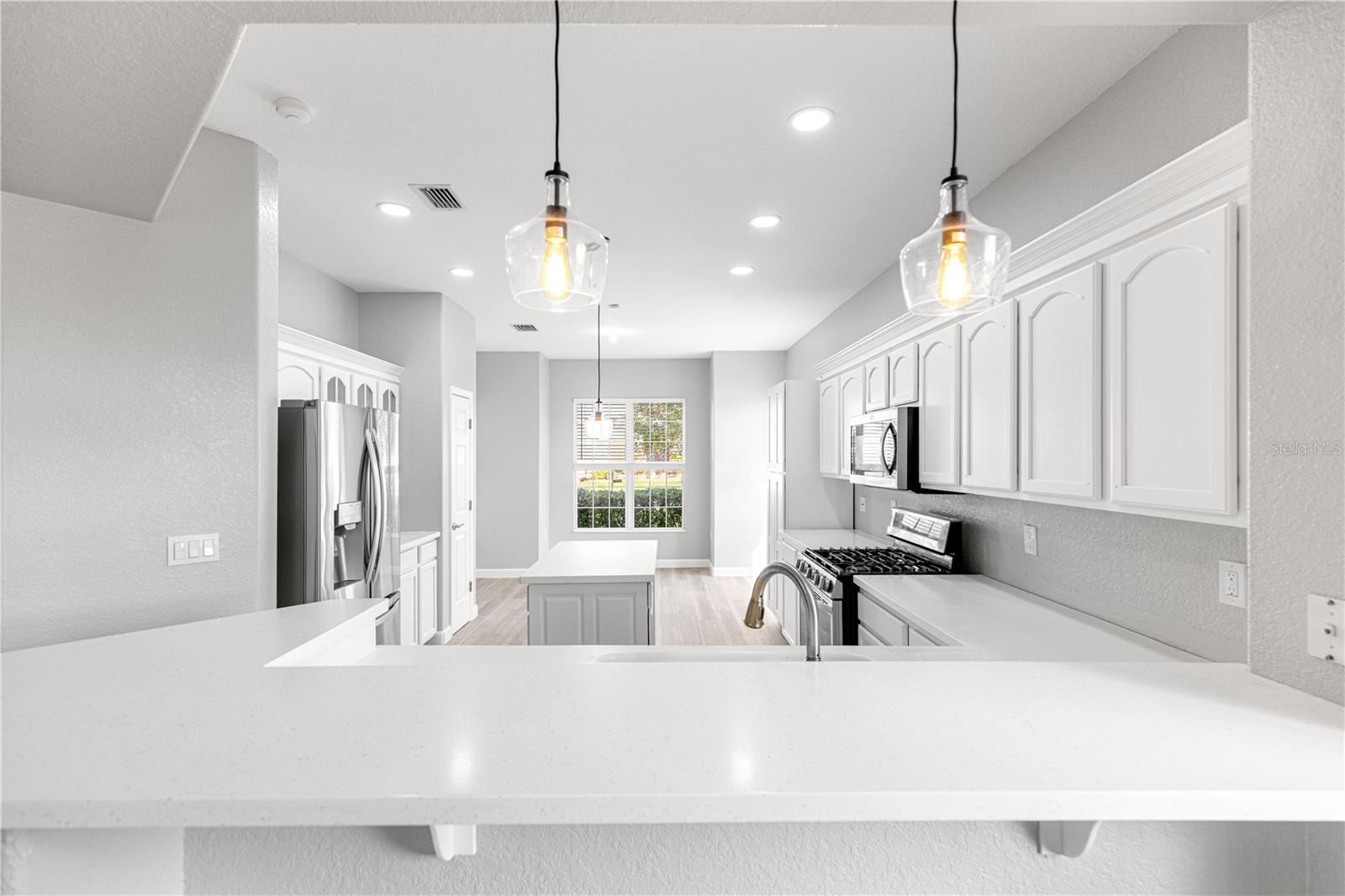 Image 10 of 64 For 9105 125th Loop