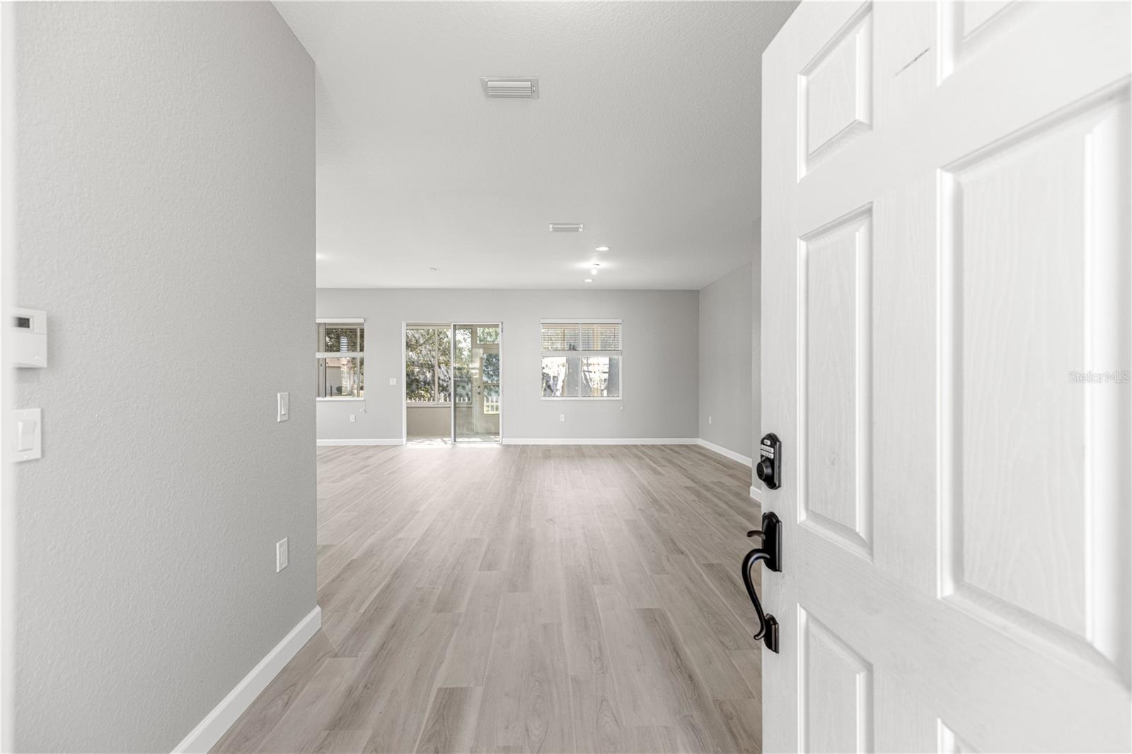 Image 2 of 64 For 9105 125th Loop