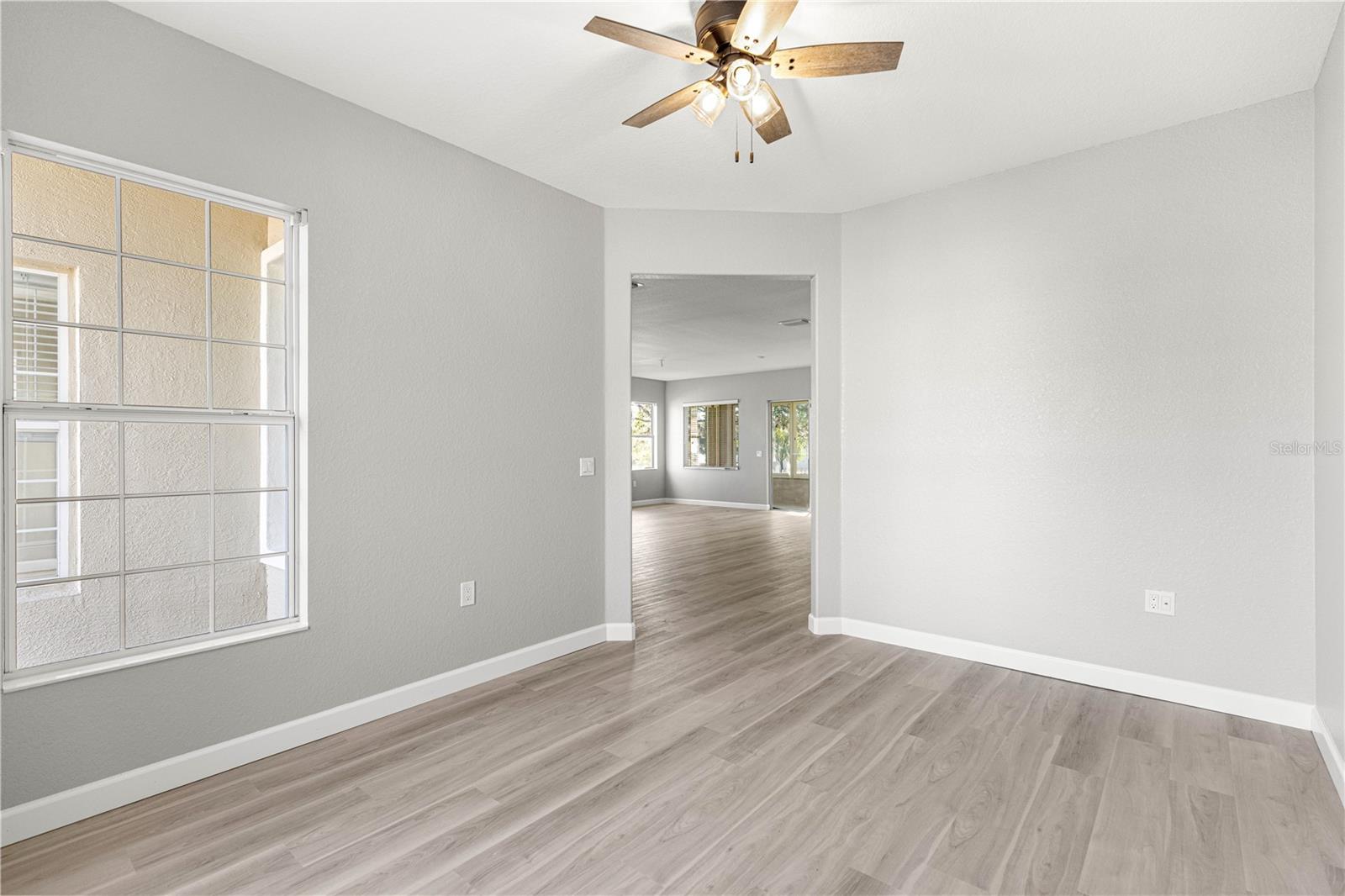 Image 37 of 64 For 9105 125th Loop