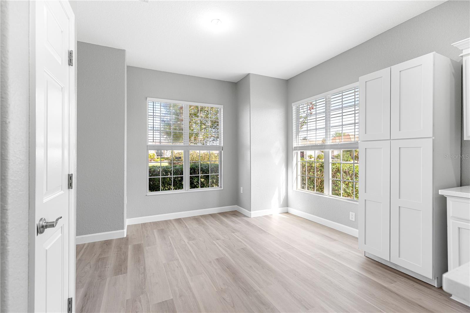 Image 8 of 64 For 9105 125th Loop