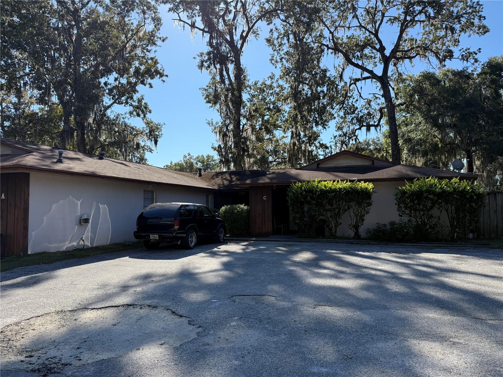 Listing Details for 1770 39th Street, OCALA, FL 34480