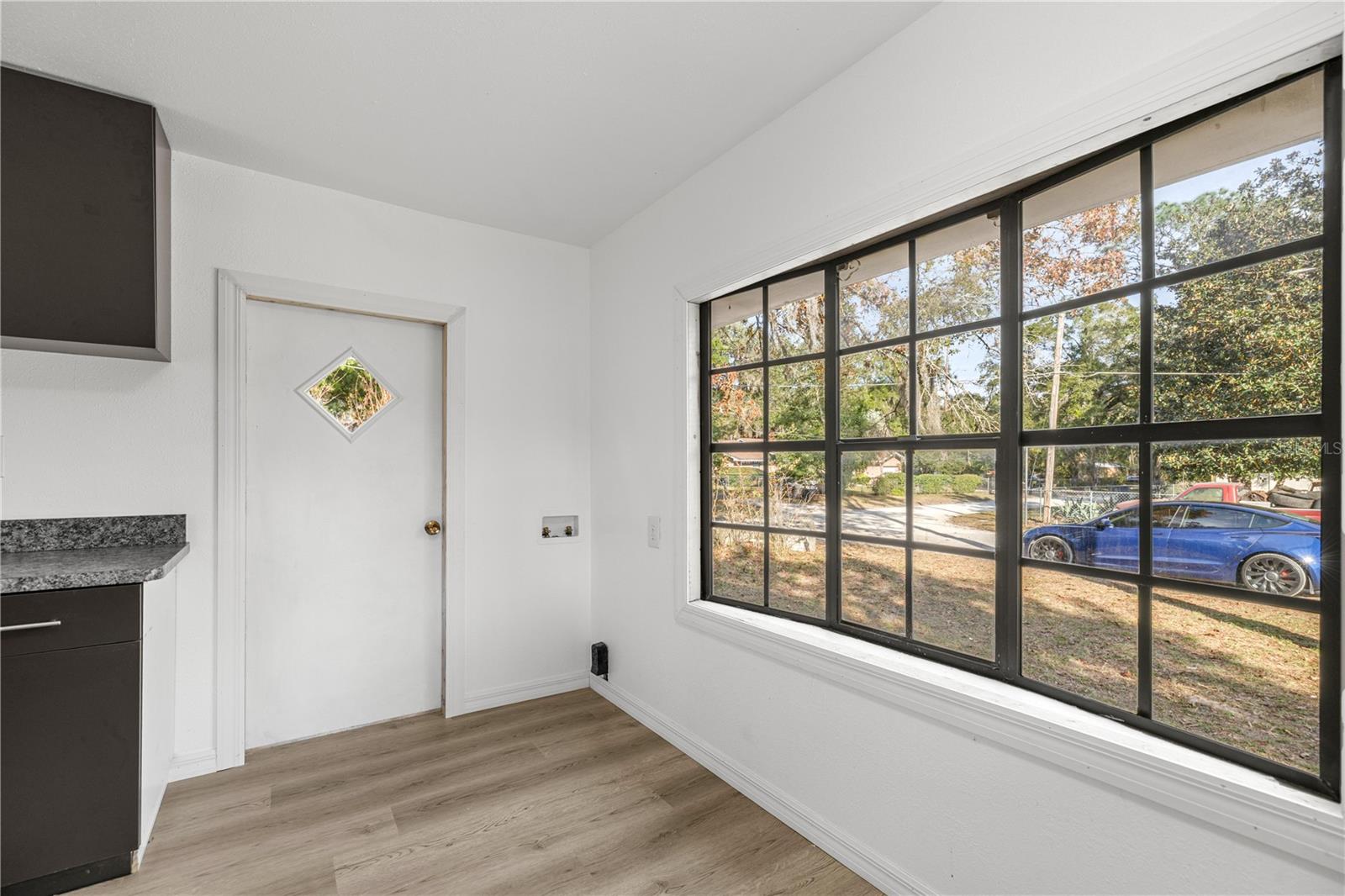 Image 12 of 31 For 3830 59th Terrace