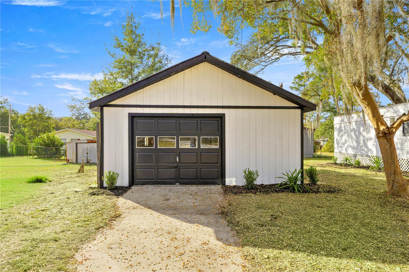 Image 21 of 31 For 3830 59th Terrace