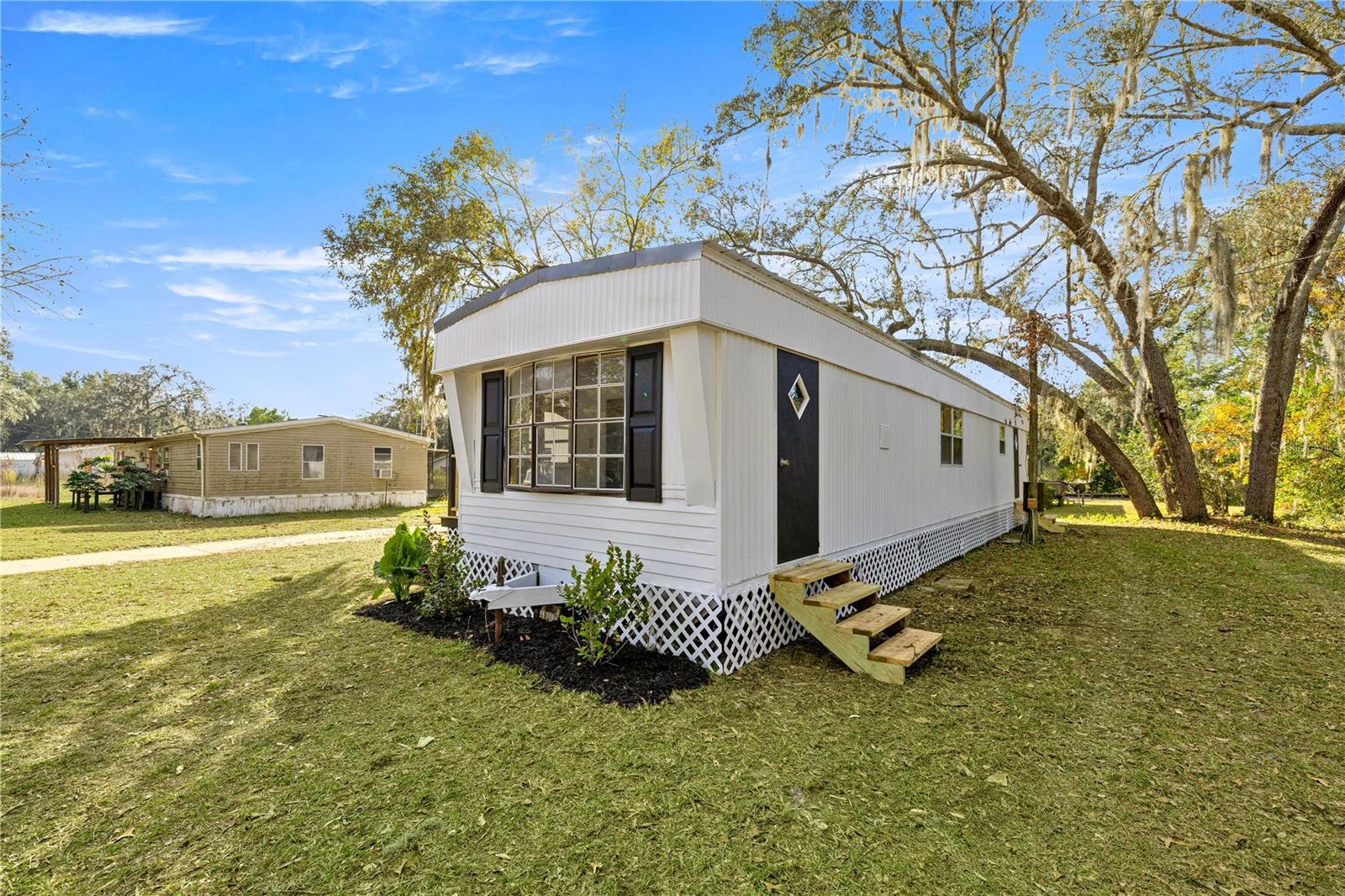 Image 5 of 31 For 3830 59th Terrace