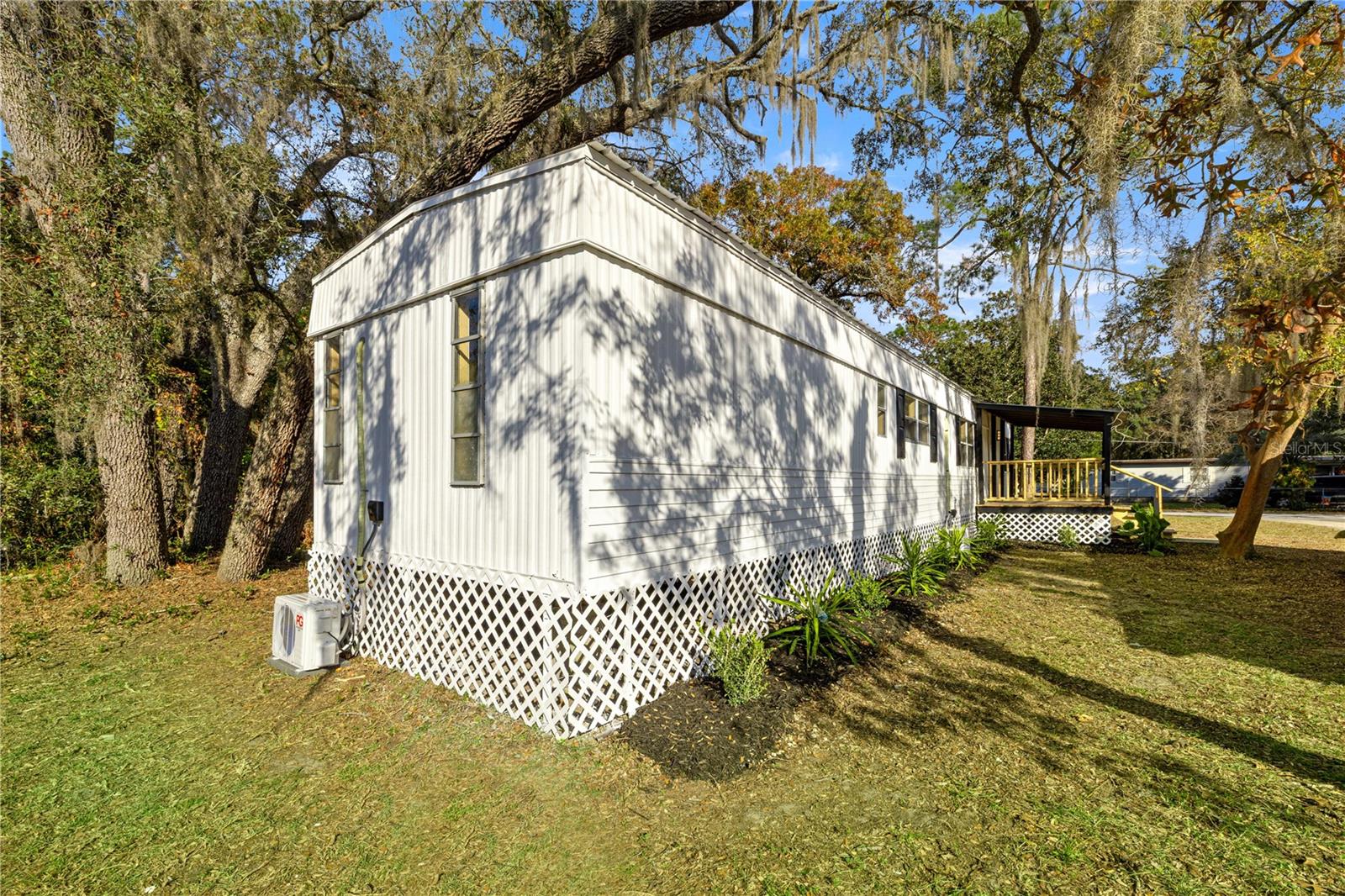 Image 7 of 31 For 3830 59th Terrace