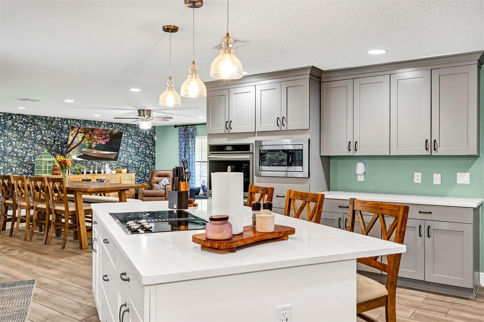 Image 17 of 77 For 5520 2nd Lane