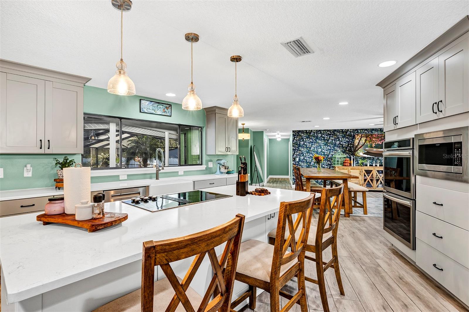 Image 19 of 77 For 5520 2nd Lane