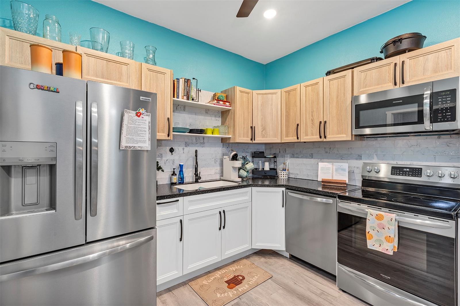 Image 63 of 77 For 5520 2nd Lane