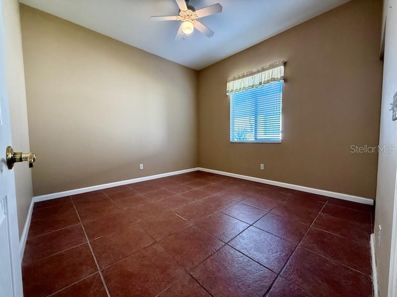 Image 10 of 17 For 5455 26th Lane