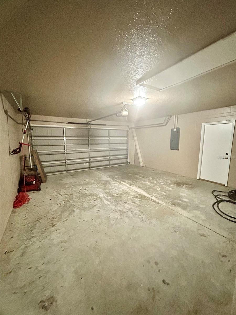 Image 14 of 37 For 2514 30th Avenue