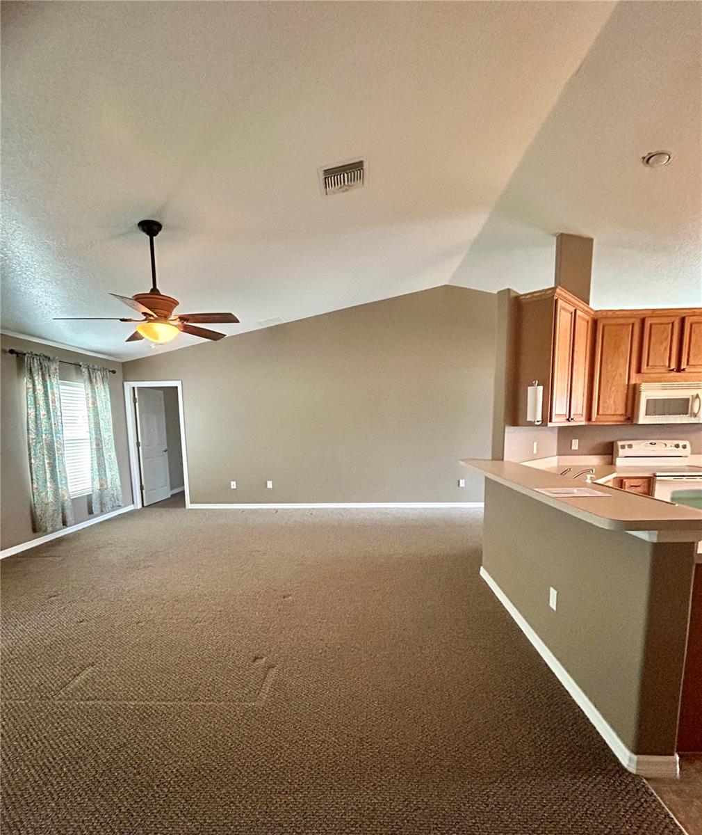 Image 16 of 37 For 2514 30th Avenue