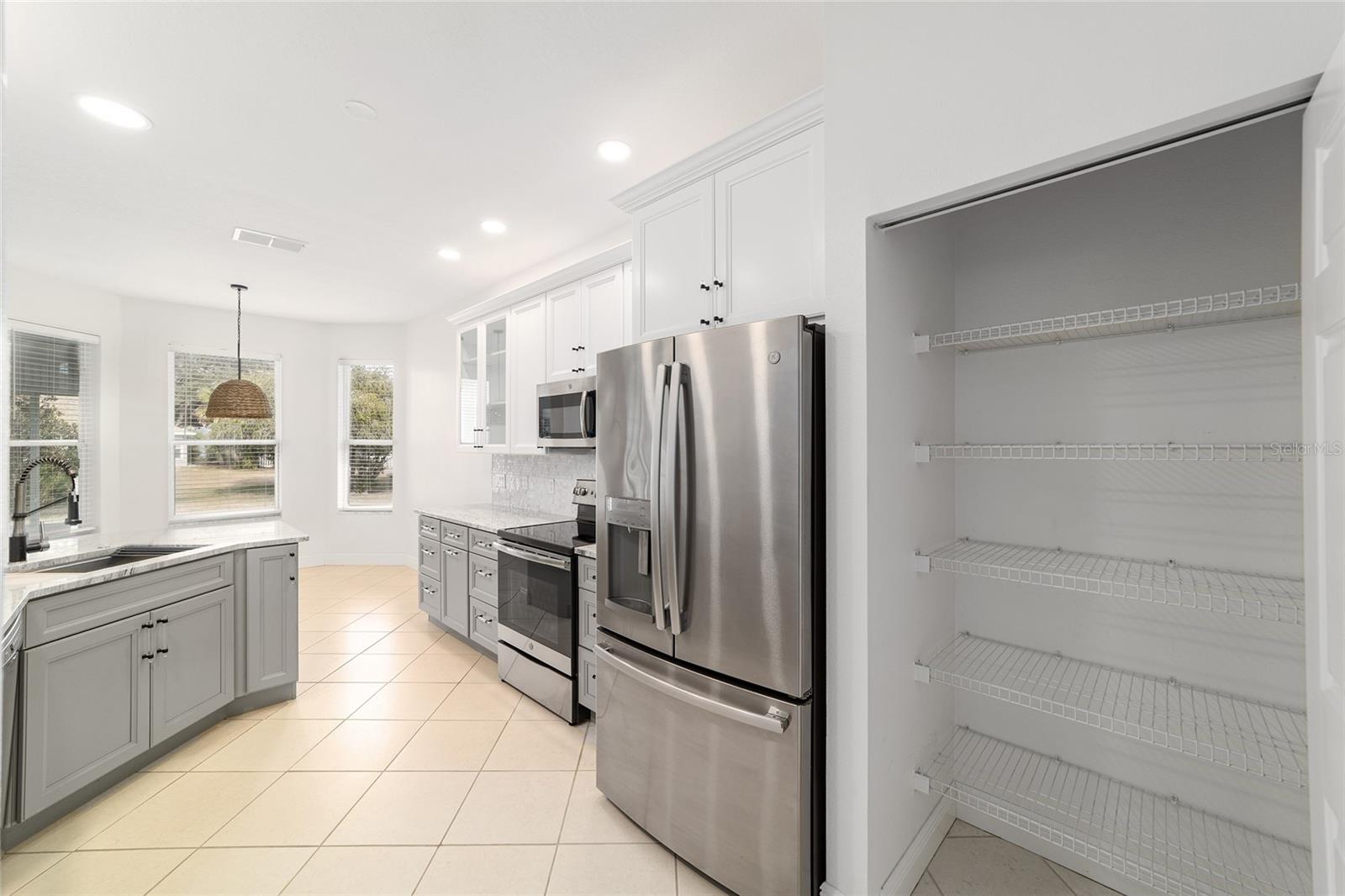 Image 18 of 39 For 9265 93rd Circle