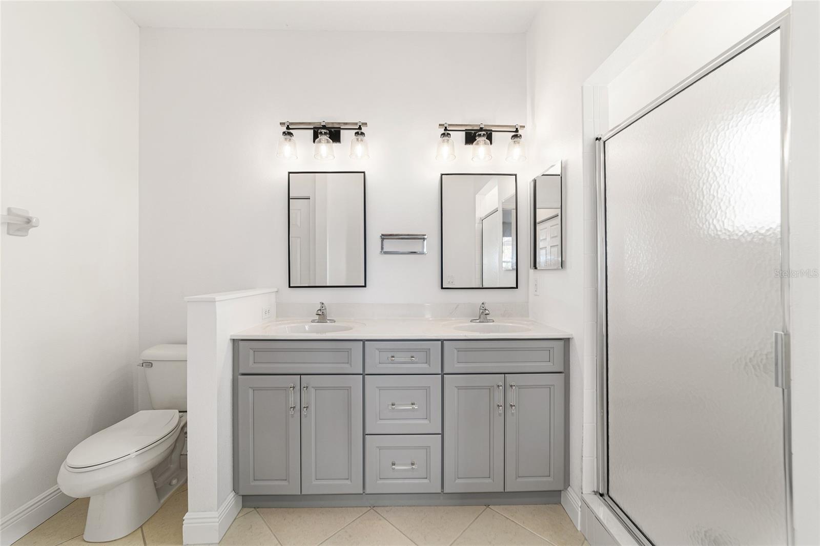 Image 22 of 39 For 9265 93rd Circle