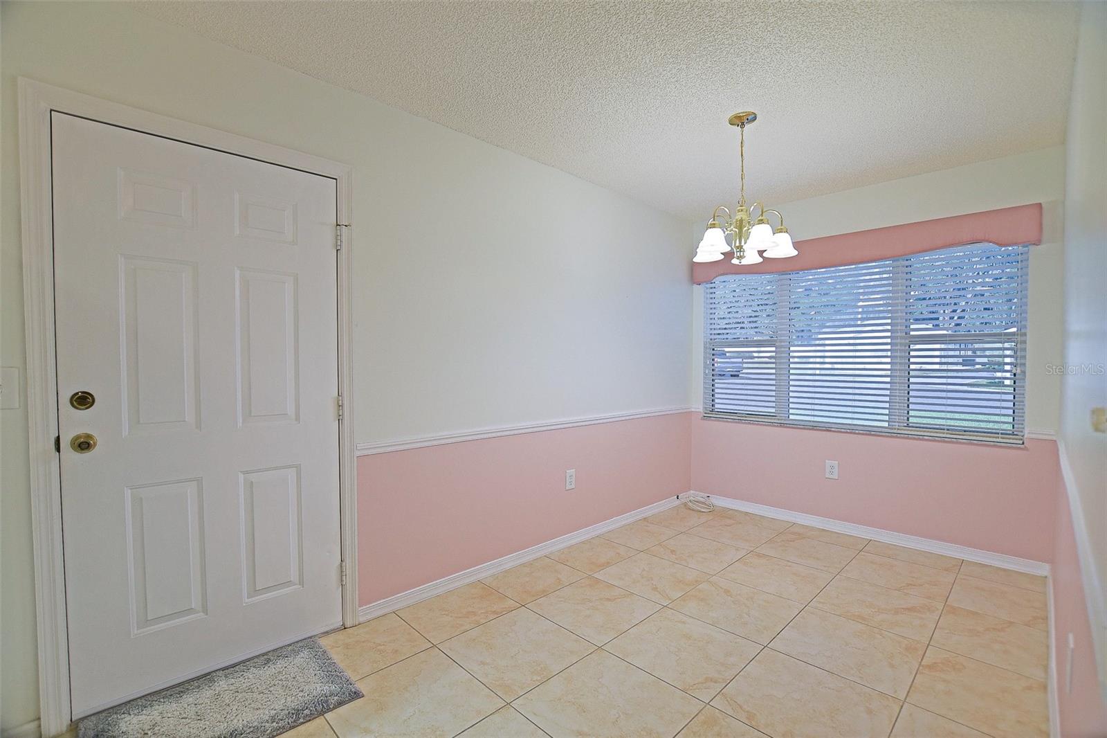 Image 11 of 27 For 10046 175th Street