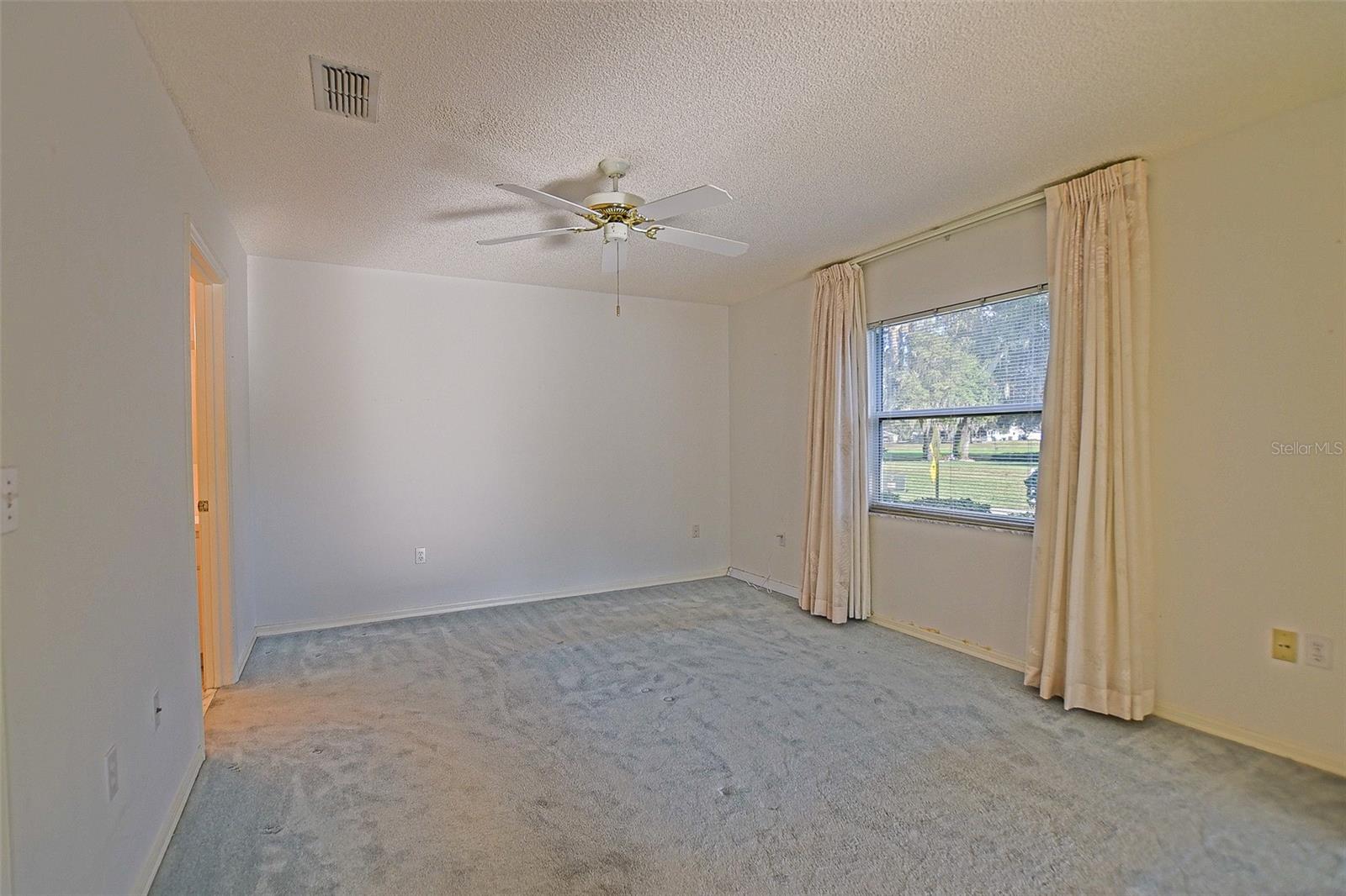 Image 18 of 27 For 10046 175th Street