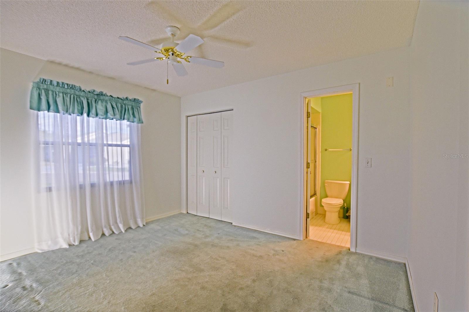 Image 21 of 27 For 10046 175th Street