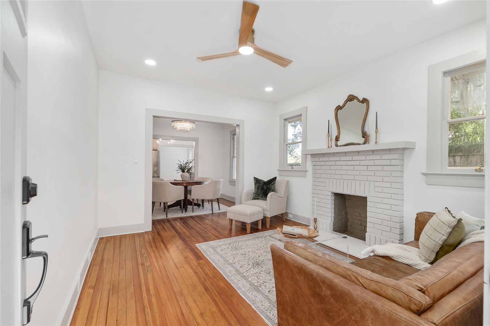 Image 11 of 64 For 613 10th Street