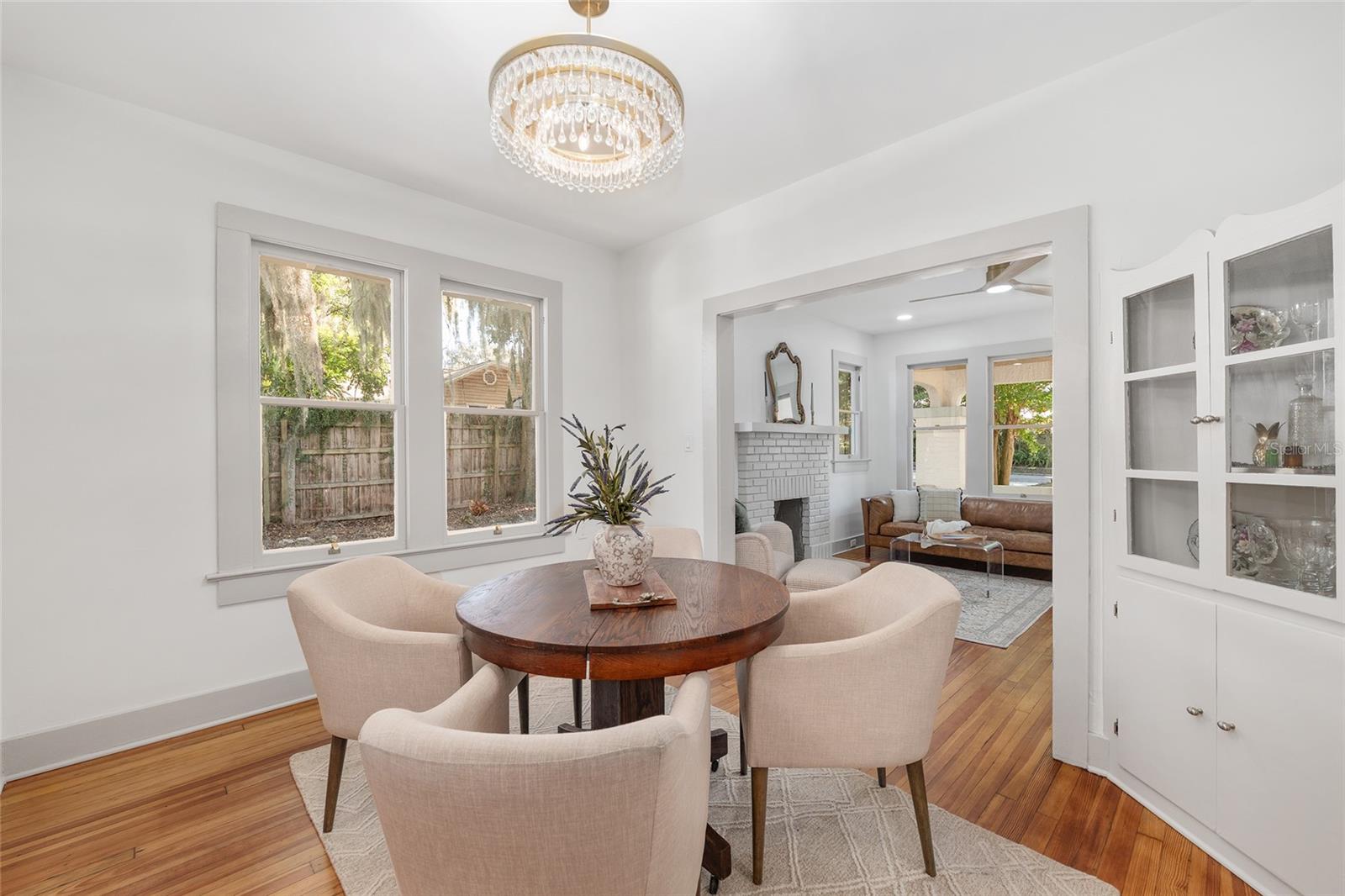 Image 4 of 64 For 613 10th Street