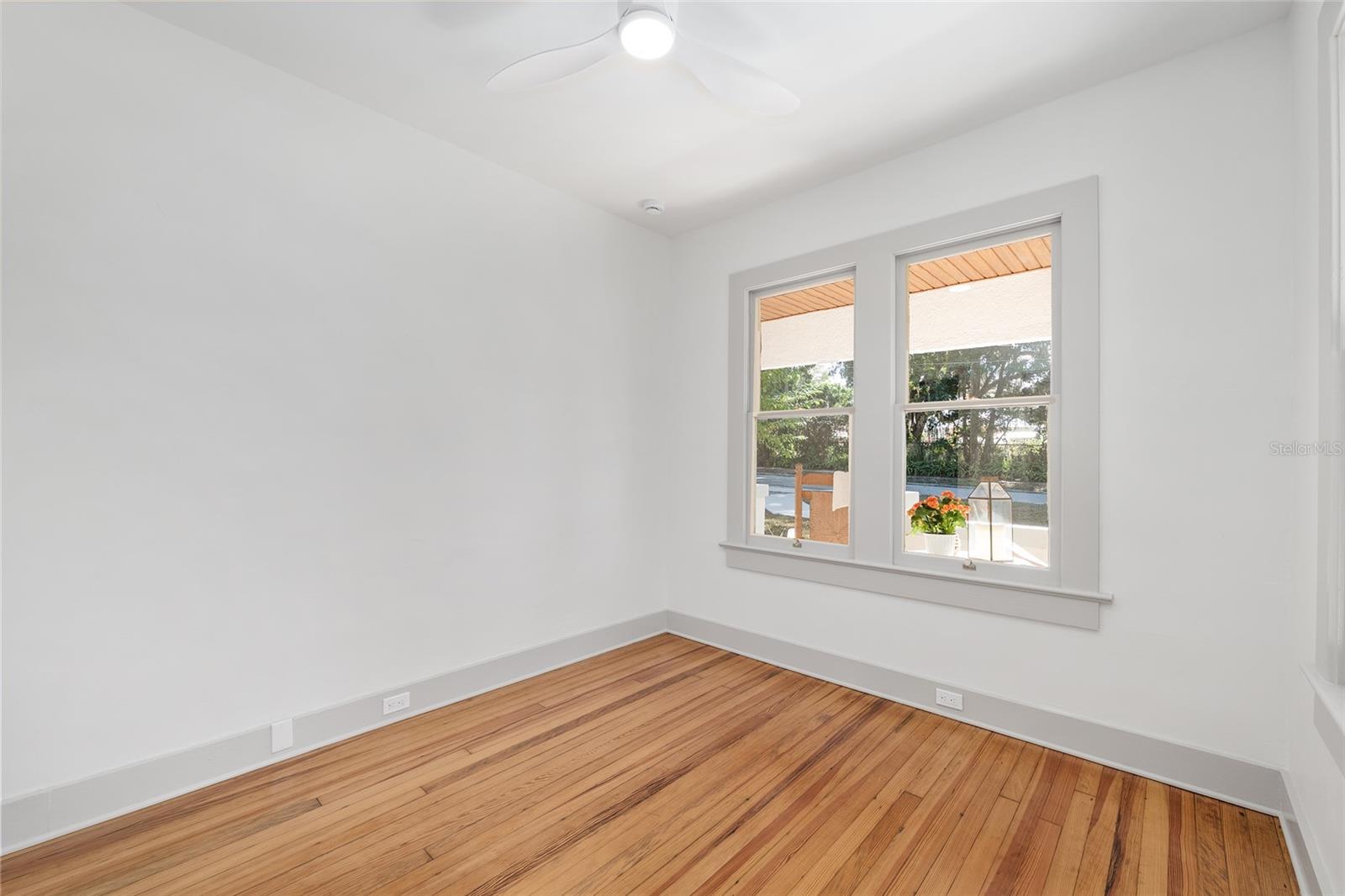 Image 41 of 64 For 613 10th Street