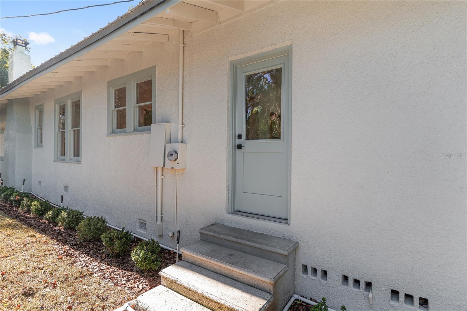 Image 59 of 64 For 613 10th Street