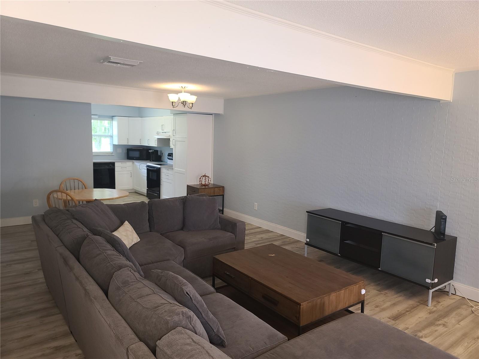 Image 11 of 53 For 11001 Sunset Harbor Rd  C27