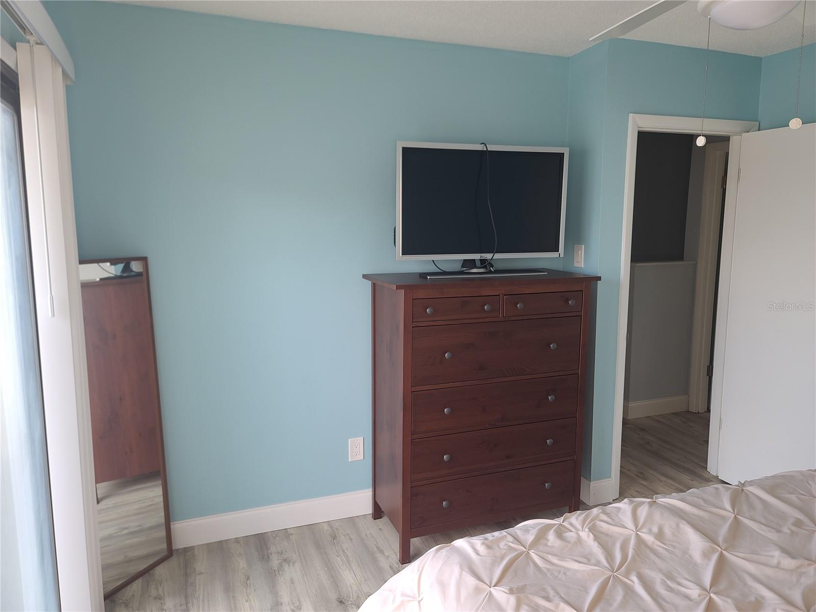 Image 31 of 53 For 11001 Sunset Harbor Rd  C27