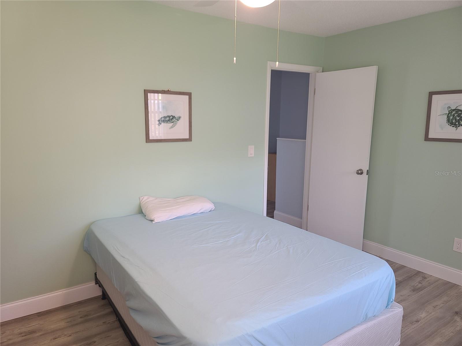 Image 35 of 53 For 11001 Sunset Harbor Rd  C27