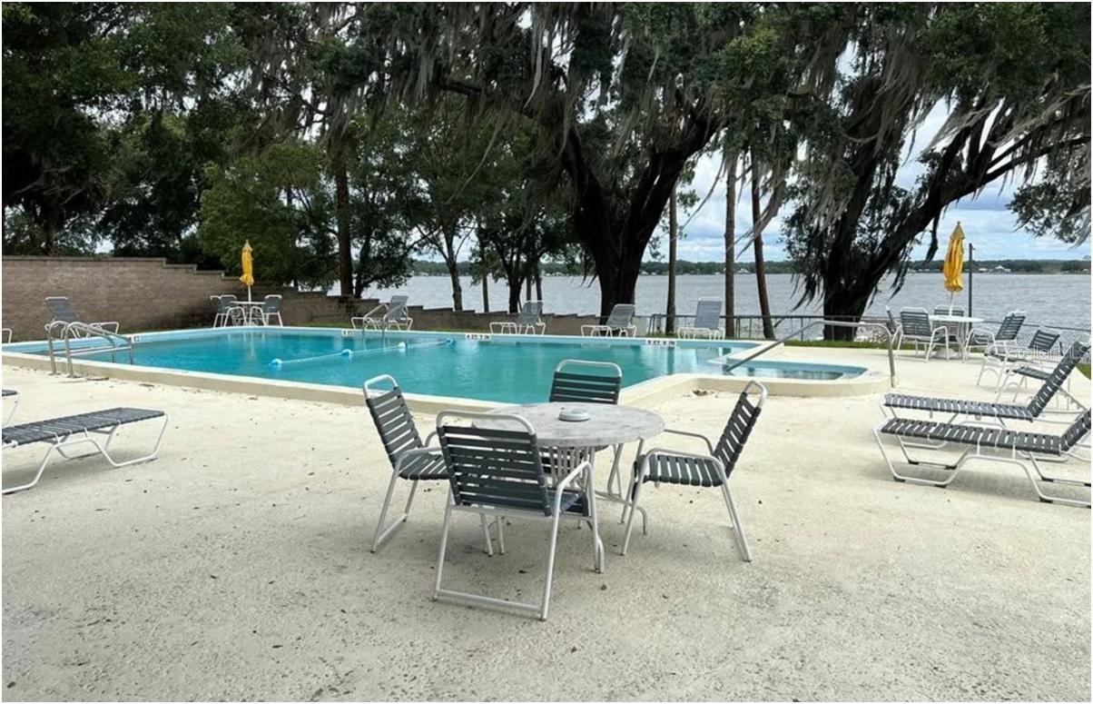 Image 47 of 53 For 11001 Sunset Harbor Rd  C27