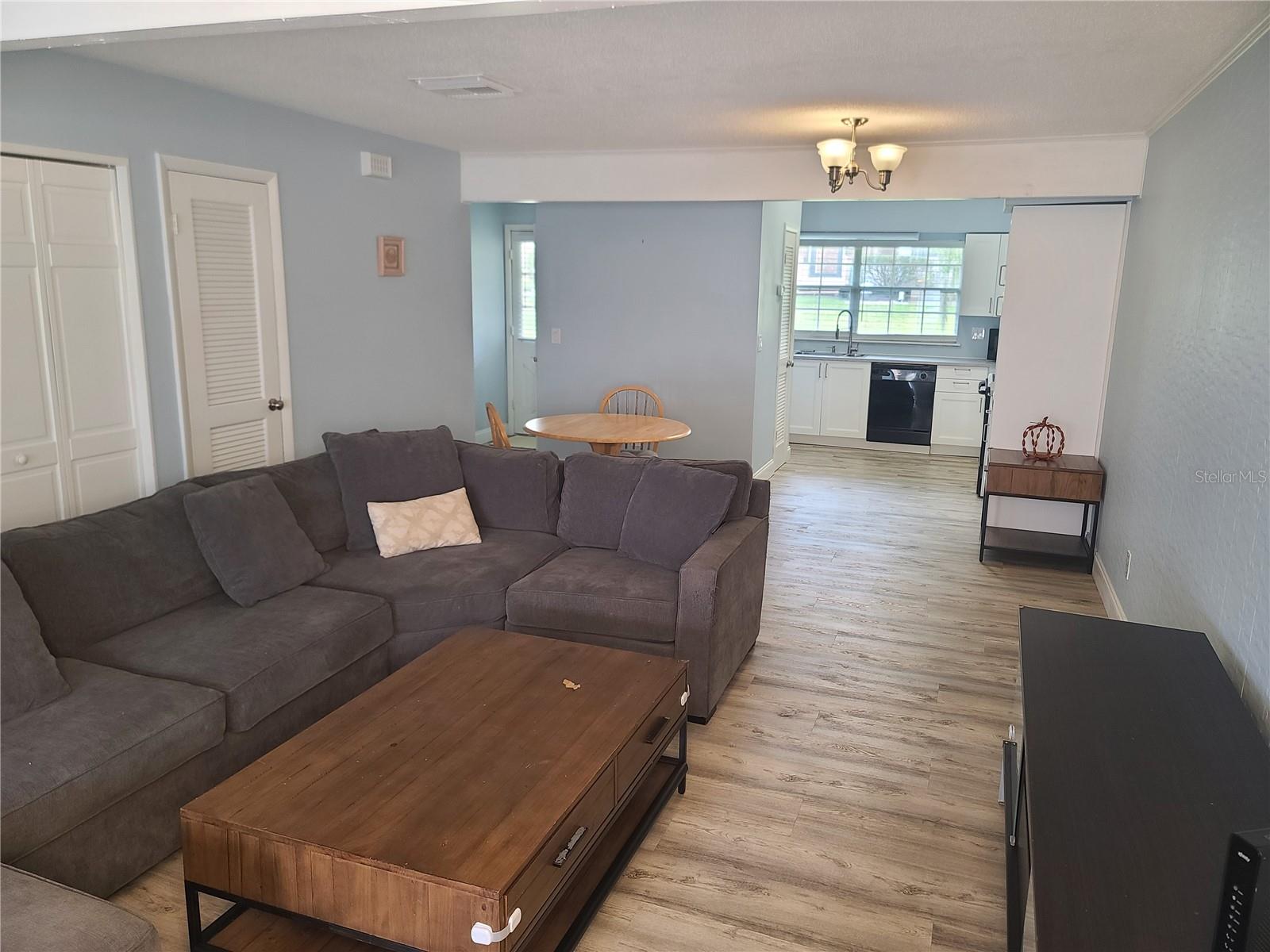 Image 9 of 53 For 11001 Sunset Harbor Rd  C27