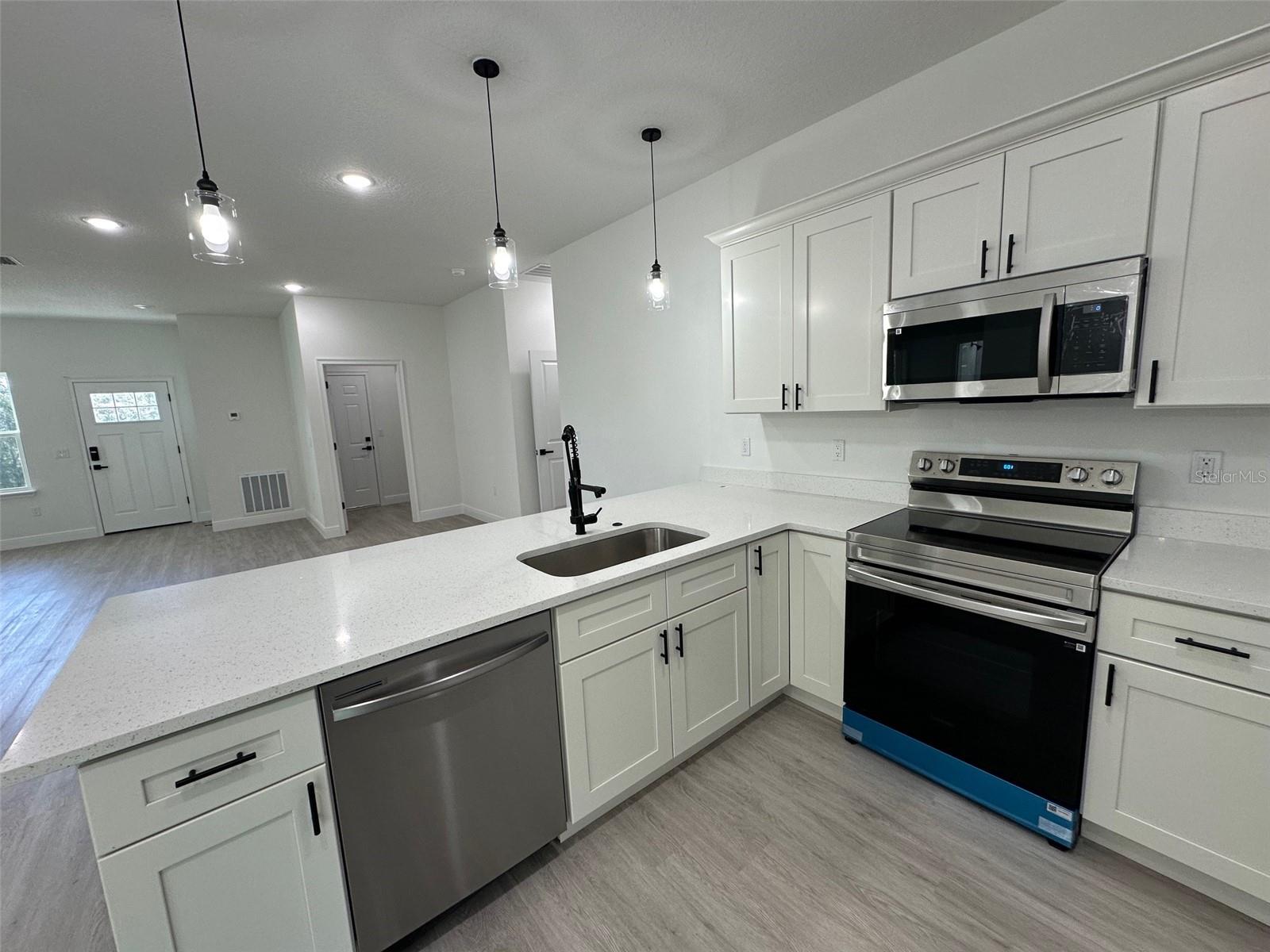 Image 6 of 36 For 2498 Magenta Drive