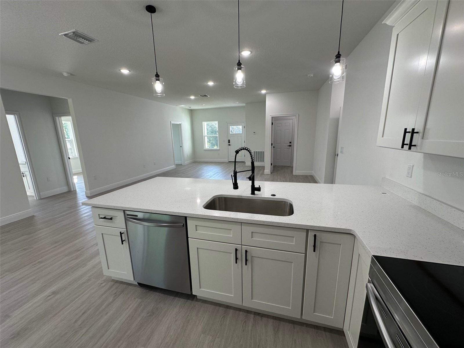 Image 9 of 36 For 2498 Magenta Drive