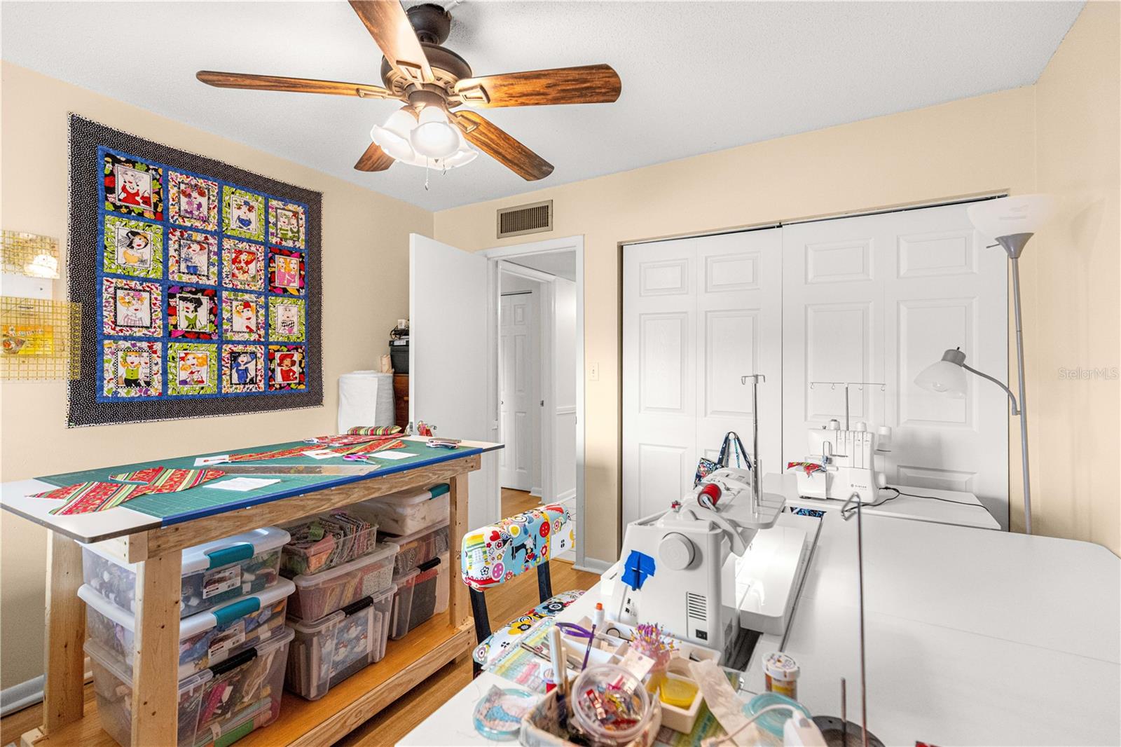 Image 23 of 53 For 586 Fairways Circle A