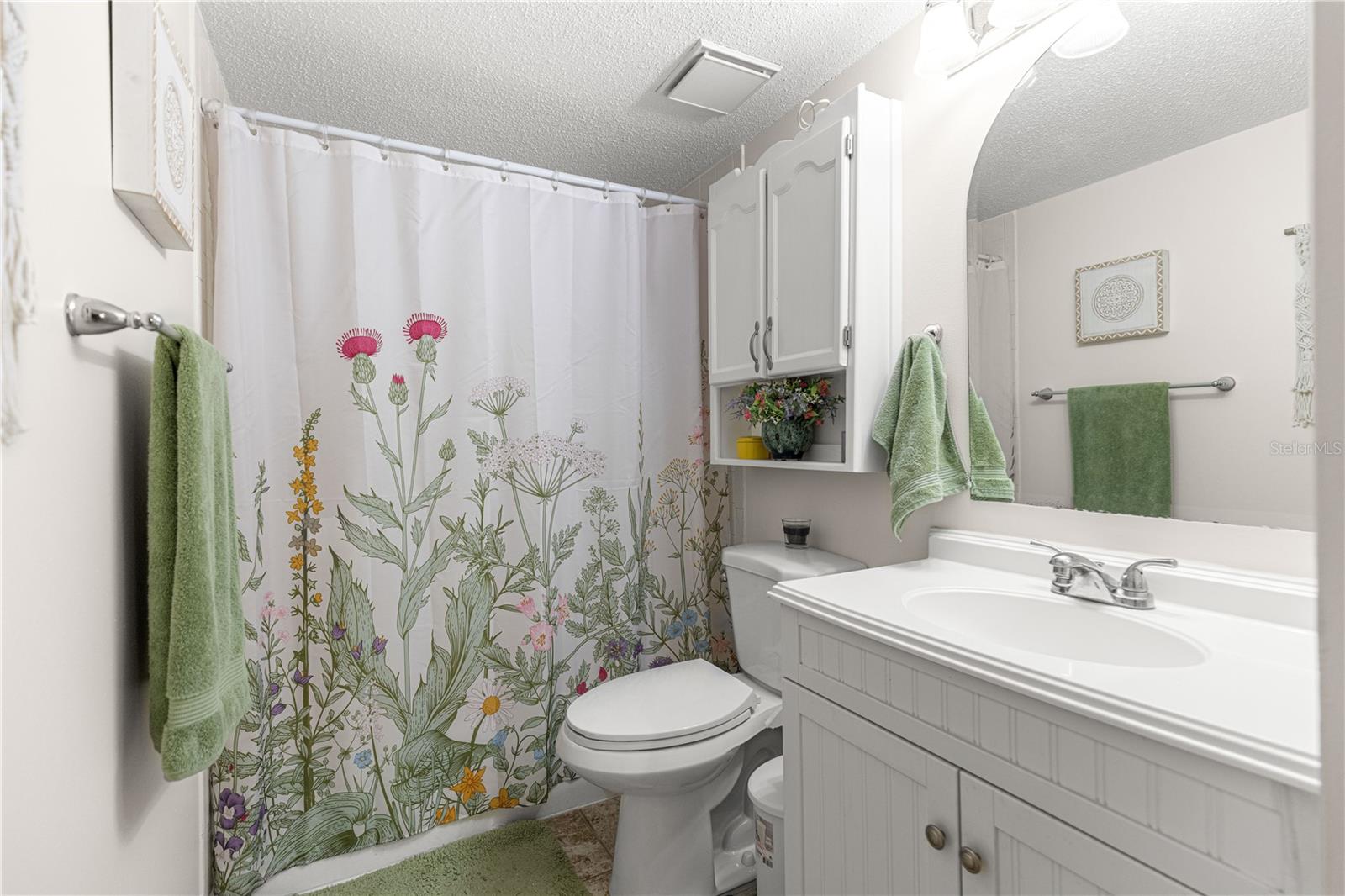 Image 9 of 53 For 586 Fairways Circle A