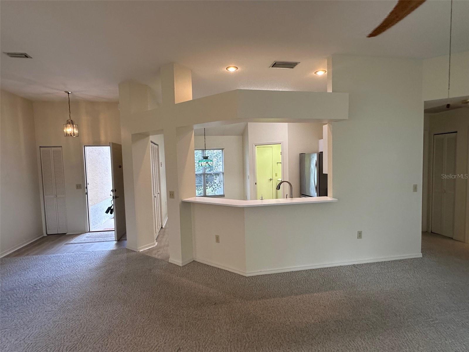 Image 8 of 26 For 4291 Lincoln Avenue