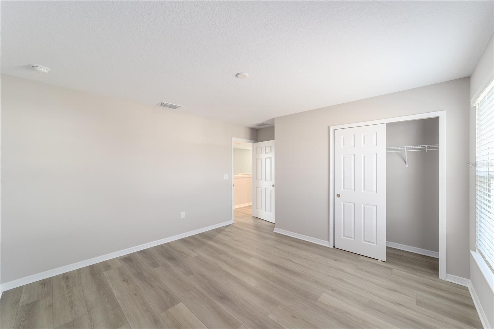 Image 36 of 47 For 5689 72nd Court