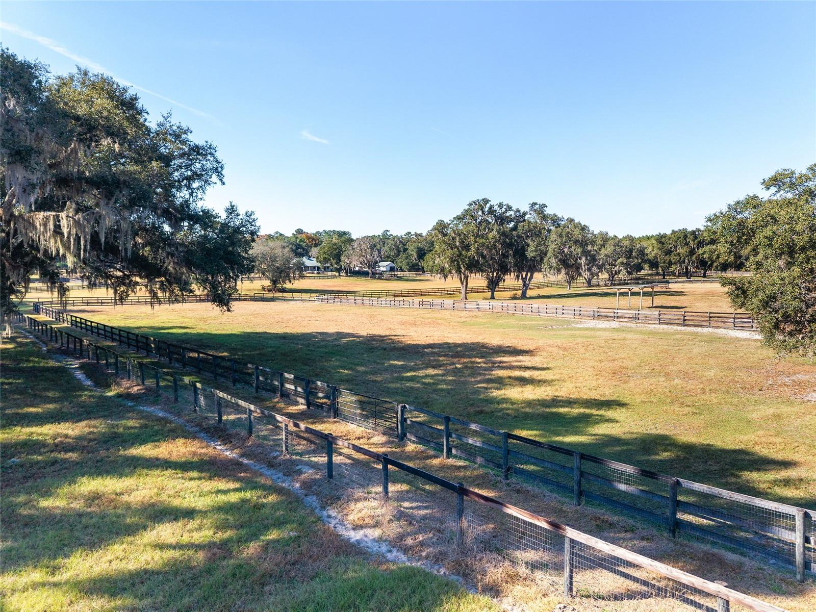 Image 25 of 30 For 12260 100th Street