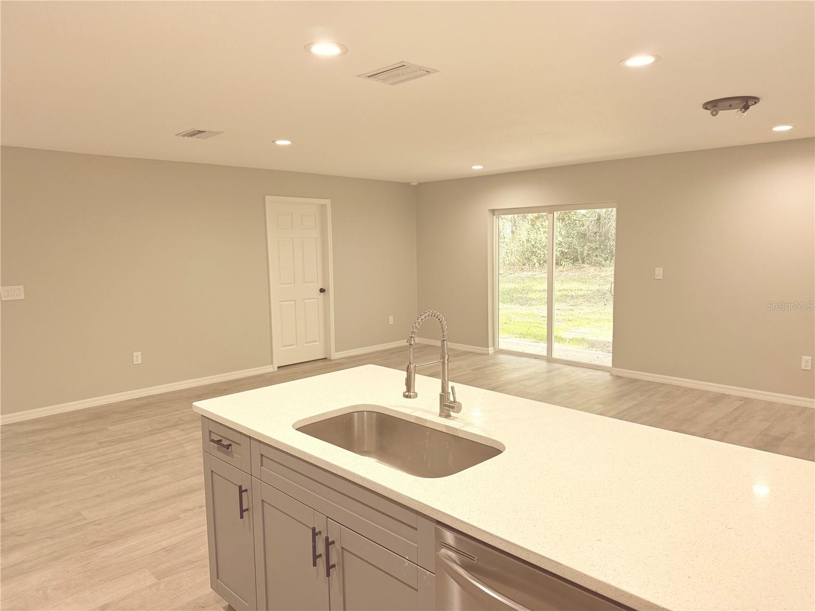 Image 8 of 12 For 7037 23rd Avenue