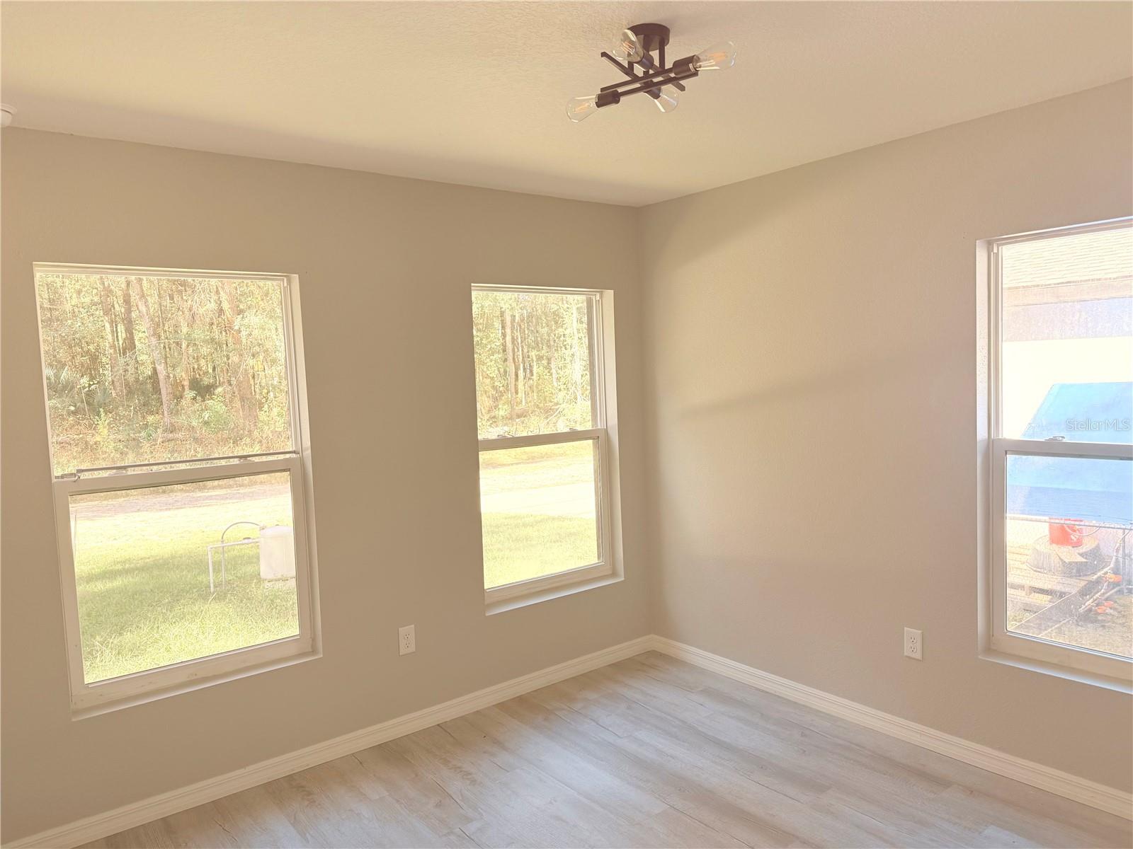 Image 9 of 12 For 7037 23rd Avenue