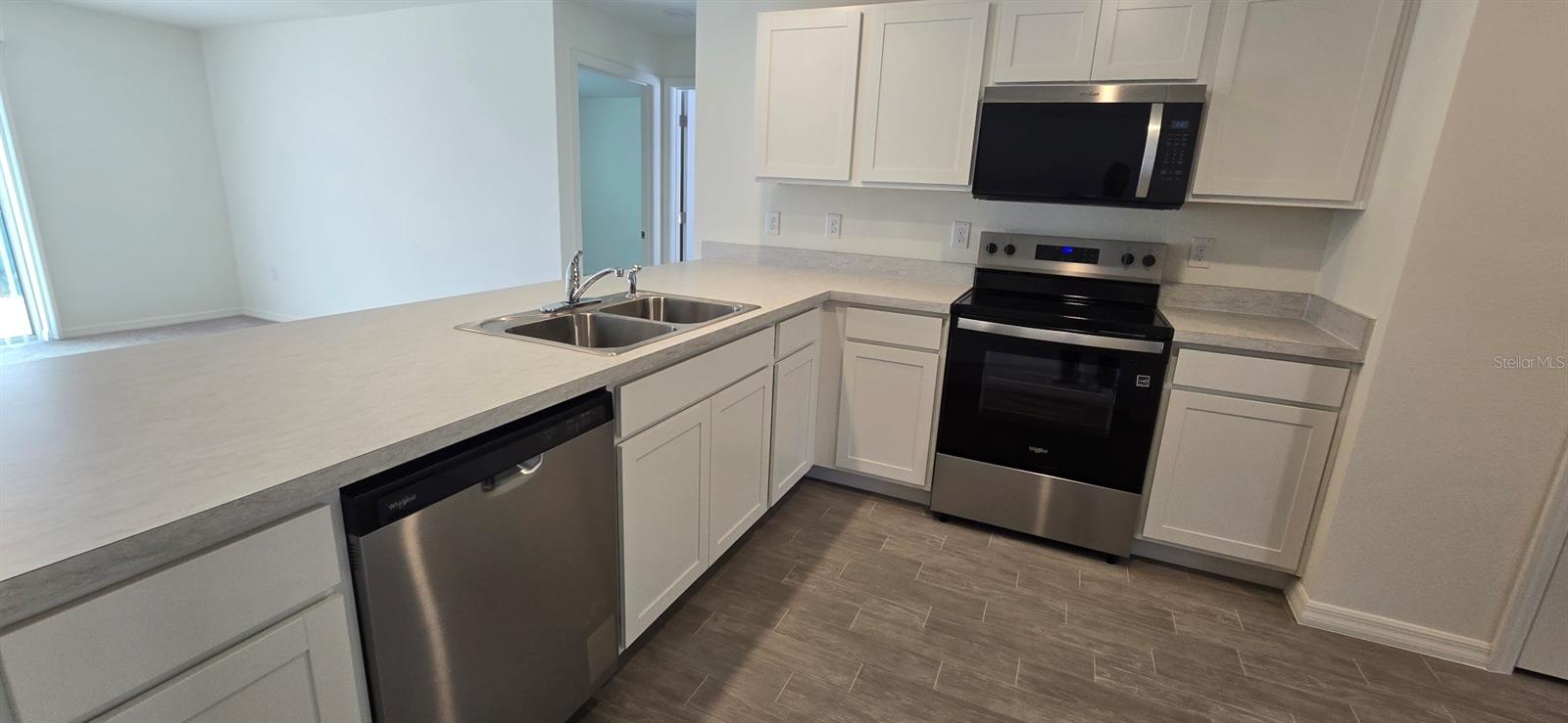 Image 5 of 17 For 17159 42nd Terrace