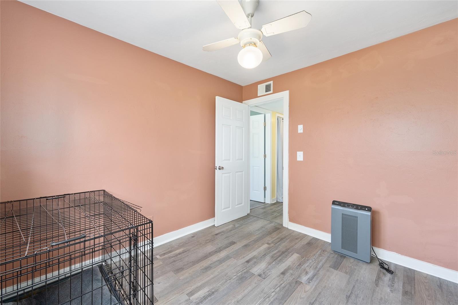 Image 20 of 70 For 13590 120th Street