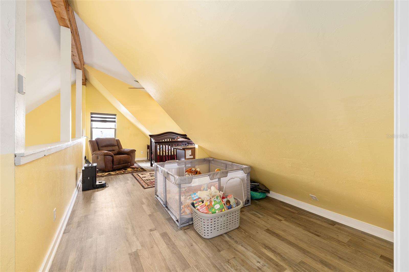 Image 27 of 70 For 13590 120th Street