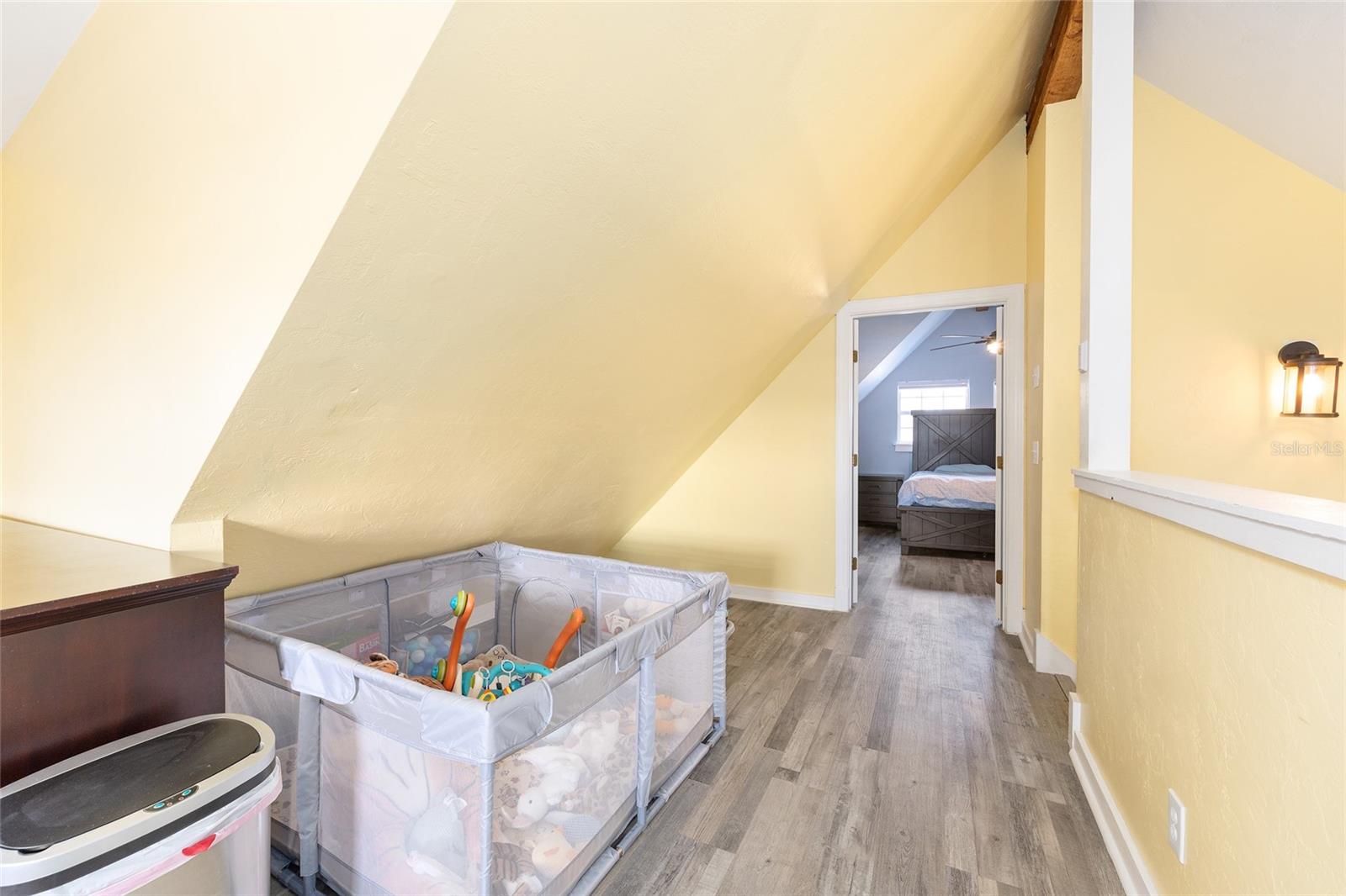 Image 28 of 70 For 13590 120th Street